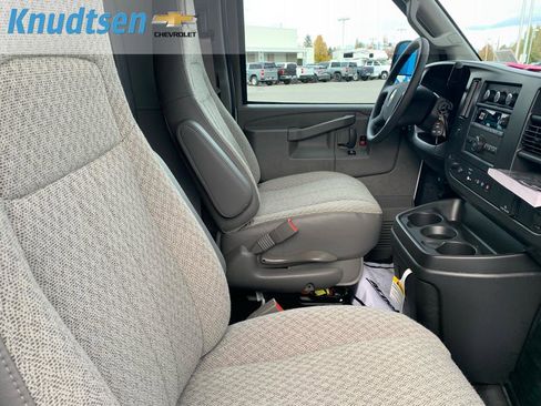 New 2025 Chevrolet Express 2500 w/ Driver Convenience Package image 18