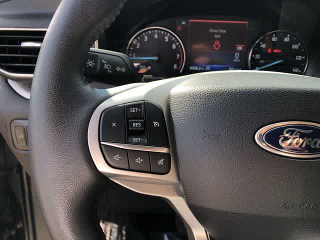 Used 2024 Ford Explorer XLT w/ Equipment Group 202A AWD/4WD image 20