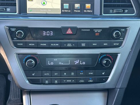 Used 2016 Hyundai Sonata Sport w/ Option Group 03 image 29