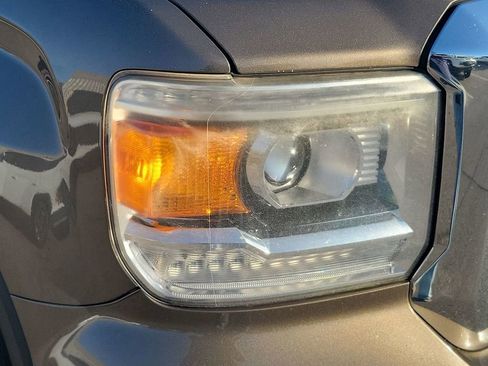 Used 2014 GMC Sierra 1500 SLT w/ SLT Crew Cab Value Package image 16