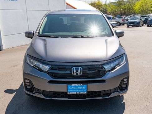 New 2026 Honda Odyssey Elite image 3