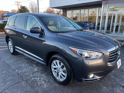 Used 2013 INFINITI JX35 AWD w/ Cargo Pkg image 4