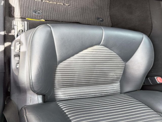 Certified 2019 Toyota Camry SE FWD image 10