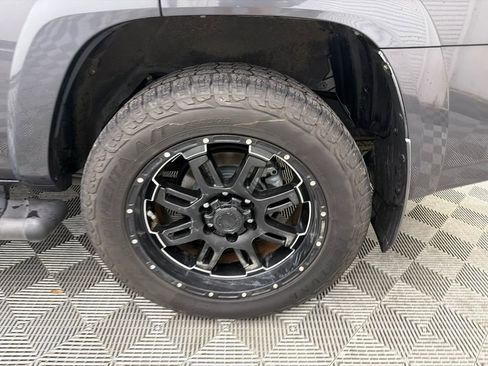 Used 2016 Toyota 4Runner SR5 RWD image 20