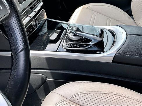 Used 2021 Mercedes-Benz G 550 image 19
