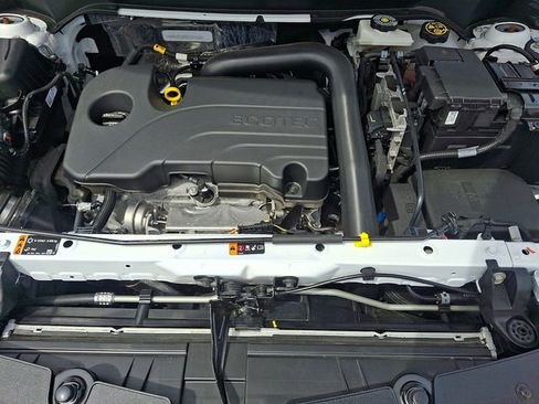 Used 2024 Chevrolet Equinox LT w/ LPO, Floor Liner Package image 27