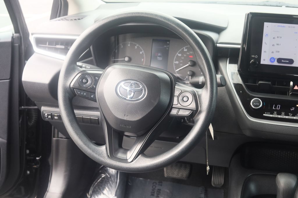 Certified 2024 Toyota Corolla LE FWD image 9