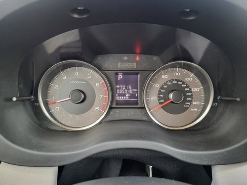 Used 2015 Subaru Forester 2.5i Limited image 17