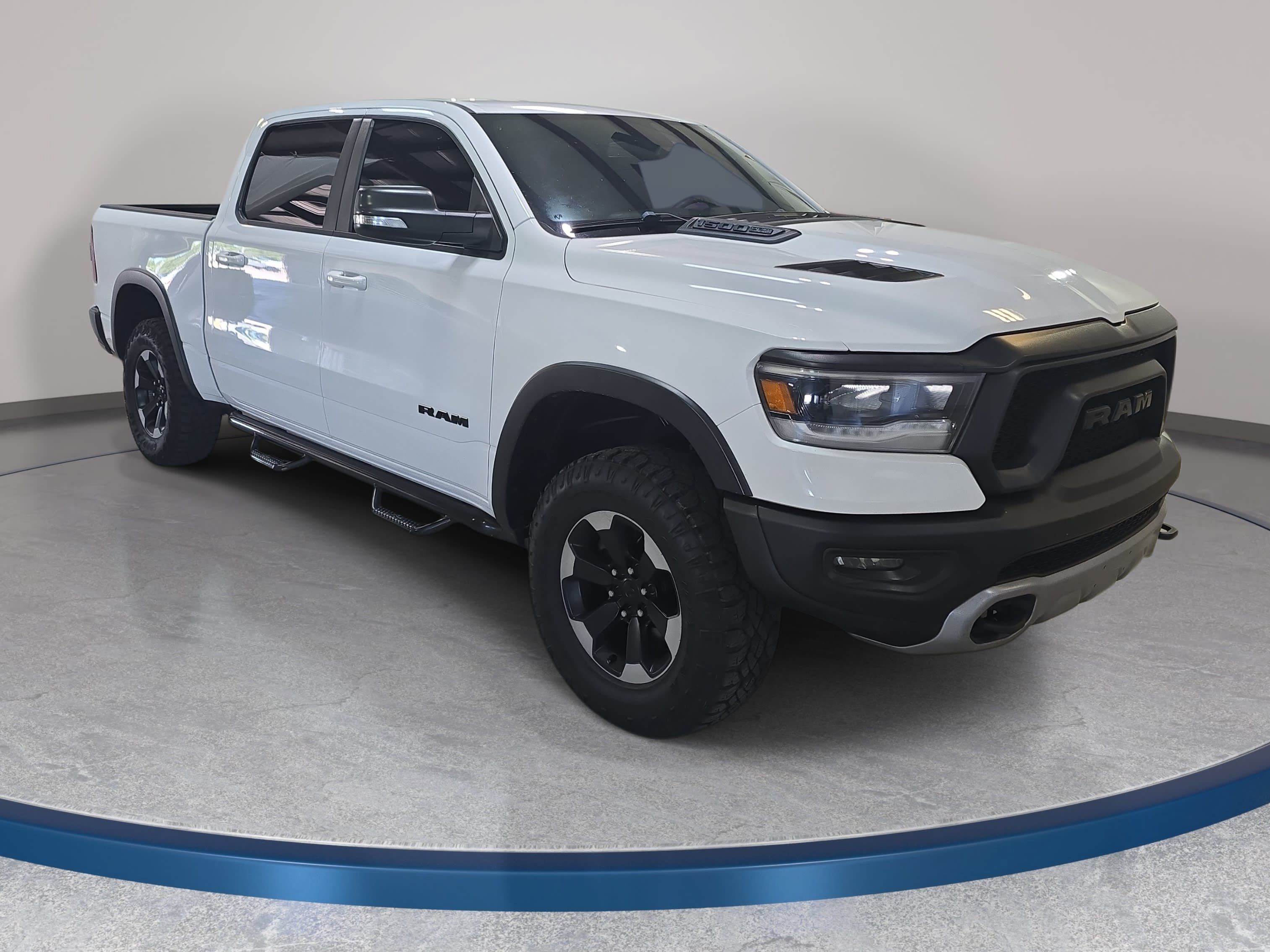 Used 2019 RAM 1500 Rebel w/ Rebel Level 1 Equipment Group AWD/4WD image 4