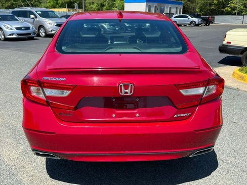Used 2018 Honda Accord Sport image 7