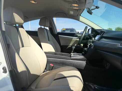 Used 2017 Honda Civic LX image 44