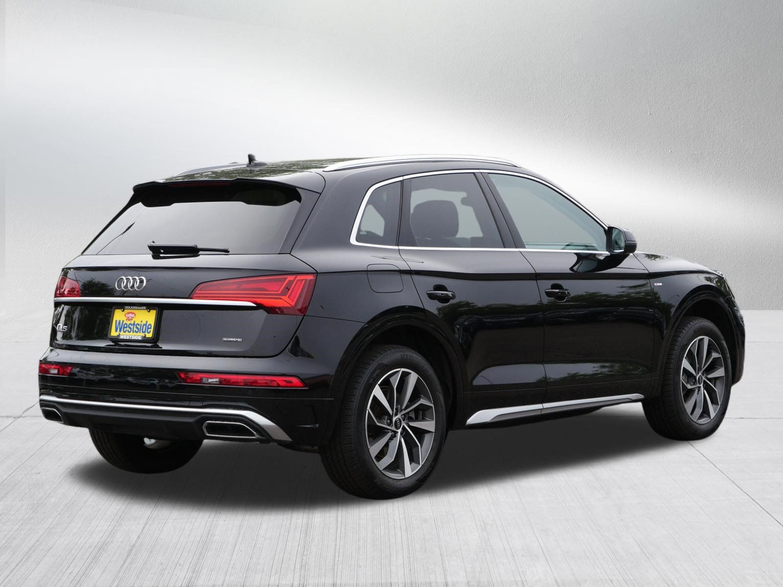 Used 2023 Audi Q5 2.0T Premium w/ Convenience Package AWD/4WD image 7