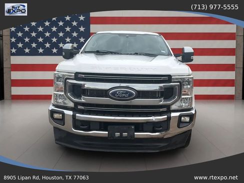Used 2021 Ford F250 XLT w/ XLT Value Package AWD/4WD image 3
