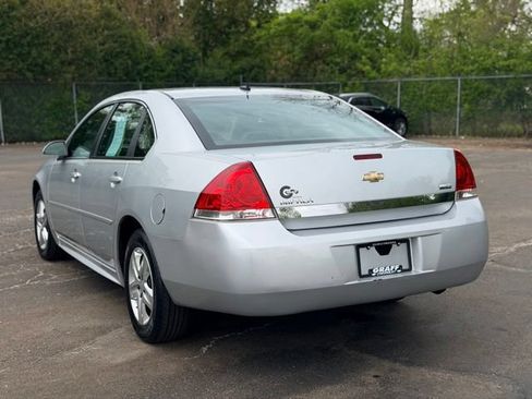Used 2010 Chevrolet Impala LS FWD image 4
