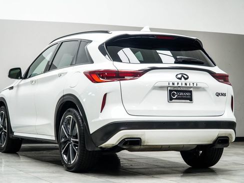 Used 2023 INFINITI QX50 Sport image 10