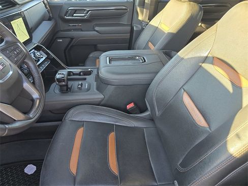 Used 2022 GMC Sierra 1500 AT4 w/ AT4 Premium Package image 21