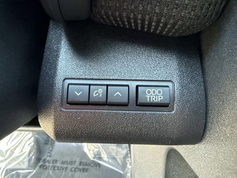 Used 2024 Subaru Solterra Premium image 33