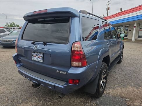 Used 2005 Toyota 4Runner SR5 AWD/4WD image 20