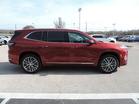 New 2026 Buick Enclave Avenir image 4