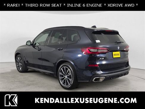Used 2022 BMW X5 xDrive40i w/ M Sport Package image 3