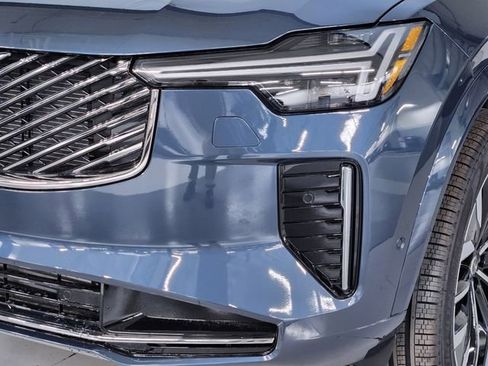 New 2026 Volvo XC90 T8 Ultra w/ Protection Package Premier AWD/4WD image 12
