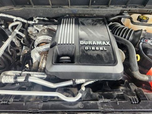 Used 2022 Chevrolet Silverado 1500 LT Trail Boss w/ Bed Protection Package image 33