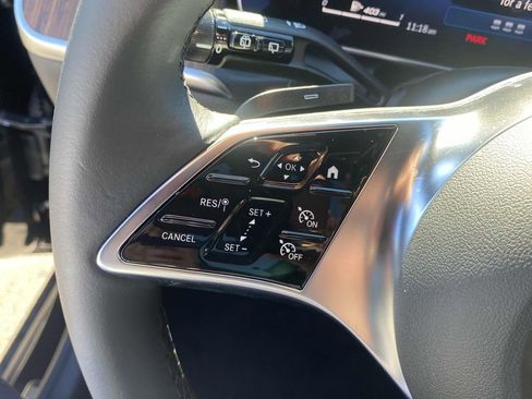 Certified 2025 Mercedes-Benz GLC 300 4MATIC image 27