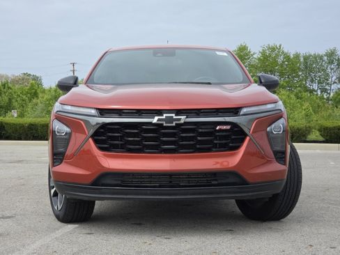 Used 2024 Chevrolet Trax RS w/ Driver Confidence Package FWD image 12