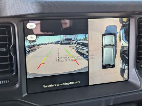 New 2025 Ford Bronco Badlands image 17