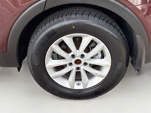 Used 2017 Kia Sorento FWD image 29