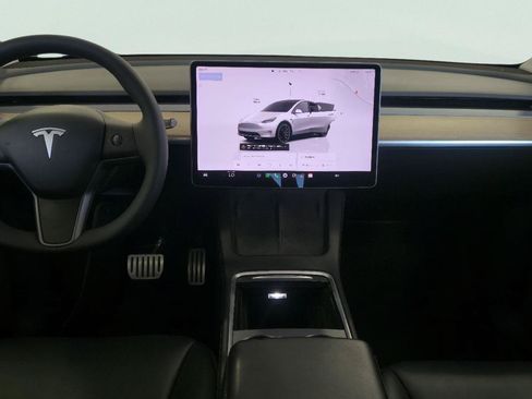 Used 2022 Tesla Model Y Performance AWD/4WD image 18