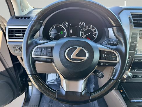 Used 2020 Lexus GX 460 Premium image 13