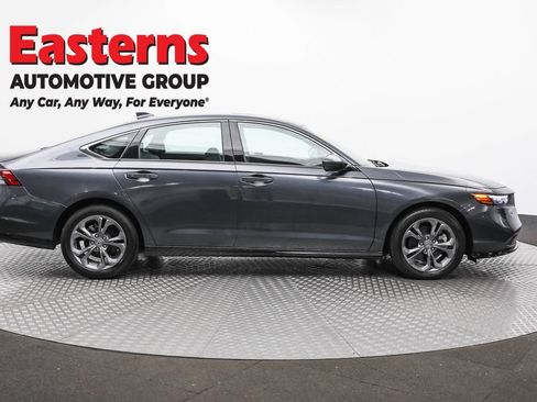 Used 2023 Honda Accord EX-L image 4