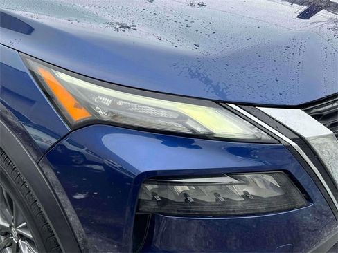 Used 2021 Nissan Rogue S image 9