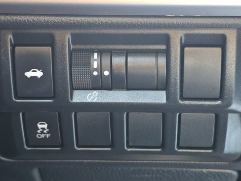 Used 2016 Subaru Legacy 2.5i Premium w/ Protection Package #1 AWD/4WD image 17