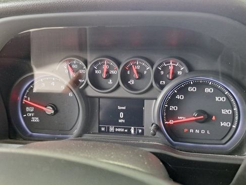 Used 2022 Chevrolet Silverado 1500 Custom AWD/4WD image 7