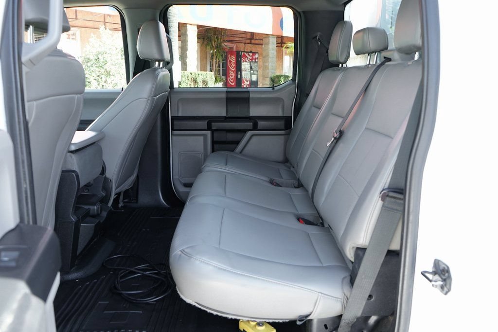 Used 2020 Ford F550 2WD Crew Cab Super Duty image 34