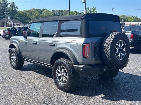 Used 2022 Ford Bronco Badlands AWD/4WD image 5