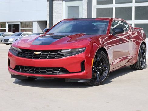 Used 2023 Chevrolet Camaro SS RWD image 3