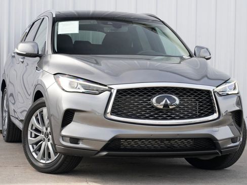 Used 2024 INFINITI QX50 Luxe image 2