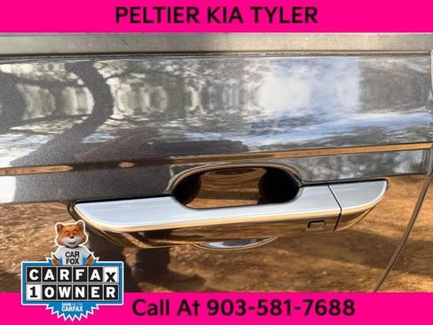 Certified 2024 Kia Carnival SX image 7