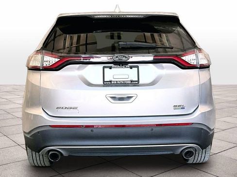 Used 2015 Ford Edge SEL w/ Equipment Group 201A AWD/4WD image 4