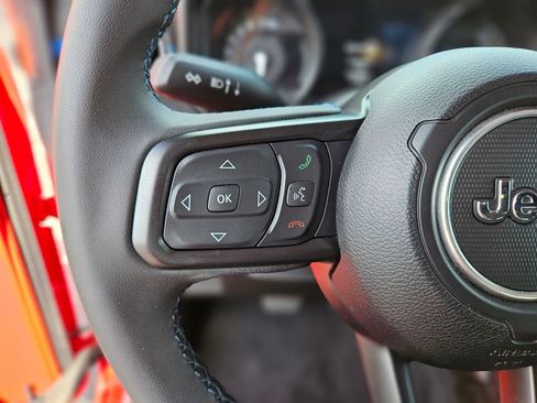 Used 2024 Jeep Wrangler Unlimited Rubicon 4xe image 23