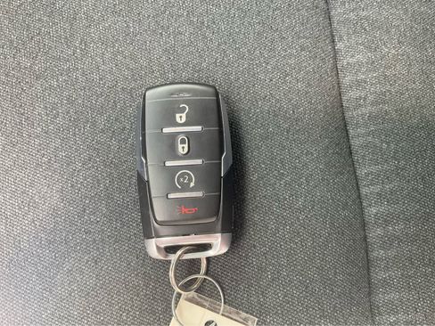 Used 2022 RAM 1500 Big Horn AWD/4WD image 23
