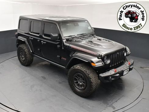 Used 2022 Jeep Wrangler Unlimited Rubicon w/ Xtreme Recon 35" Tire Package AWD/4WD image 1