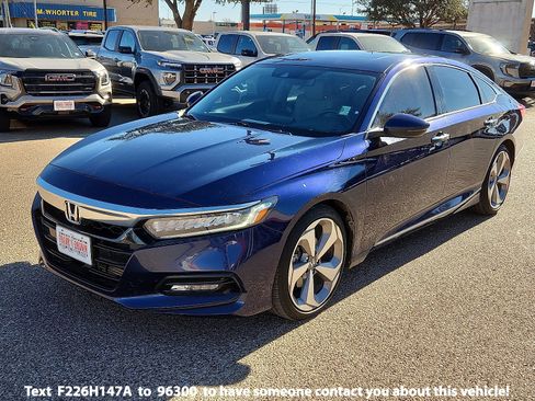 Used 2019 Honda Accord Touring image 1