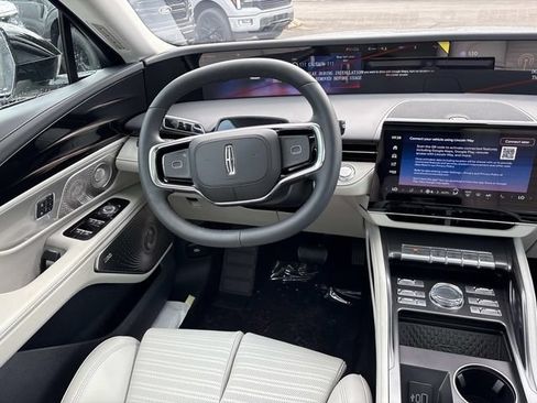 New 2026 Lincoln Nautilus Reserve AWD/4WD image 14
