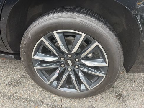 Certified 2023 Cadillac Escalade Sport Platinum w/ LPO, Floor Liner Package AWD/4WD image 31