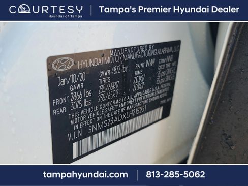 Used 2020 Hyundai Santa Fe SE image 32