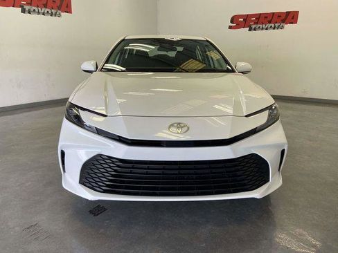 Certified 2025 Toyota Camry LE image 8